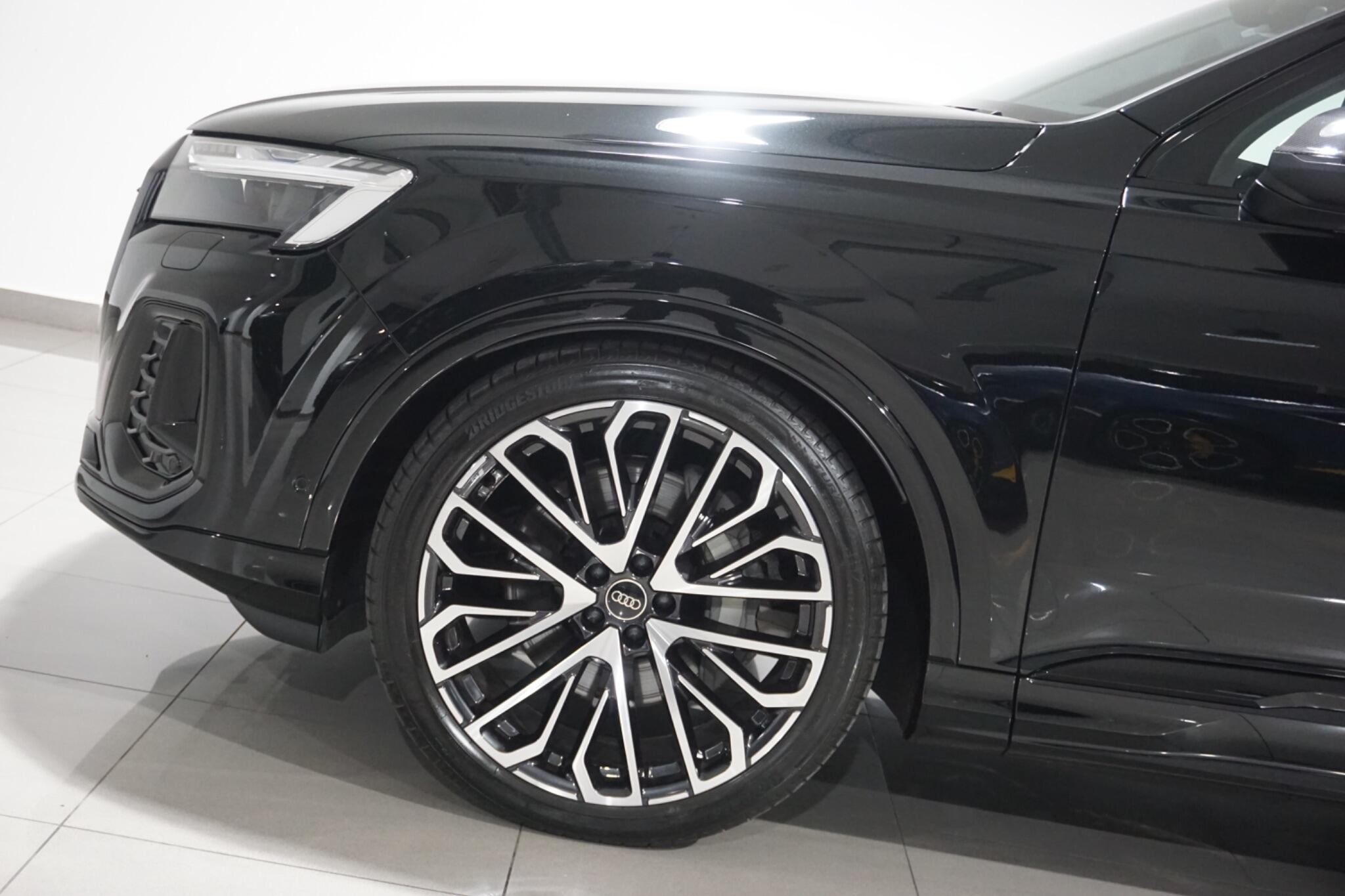 Audi Q7 3.0 TDI V6 50 Vorsprung SUV 5dr Diesel Tiptronic quattro Euro 6 (s/s) (286 ps)